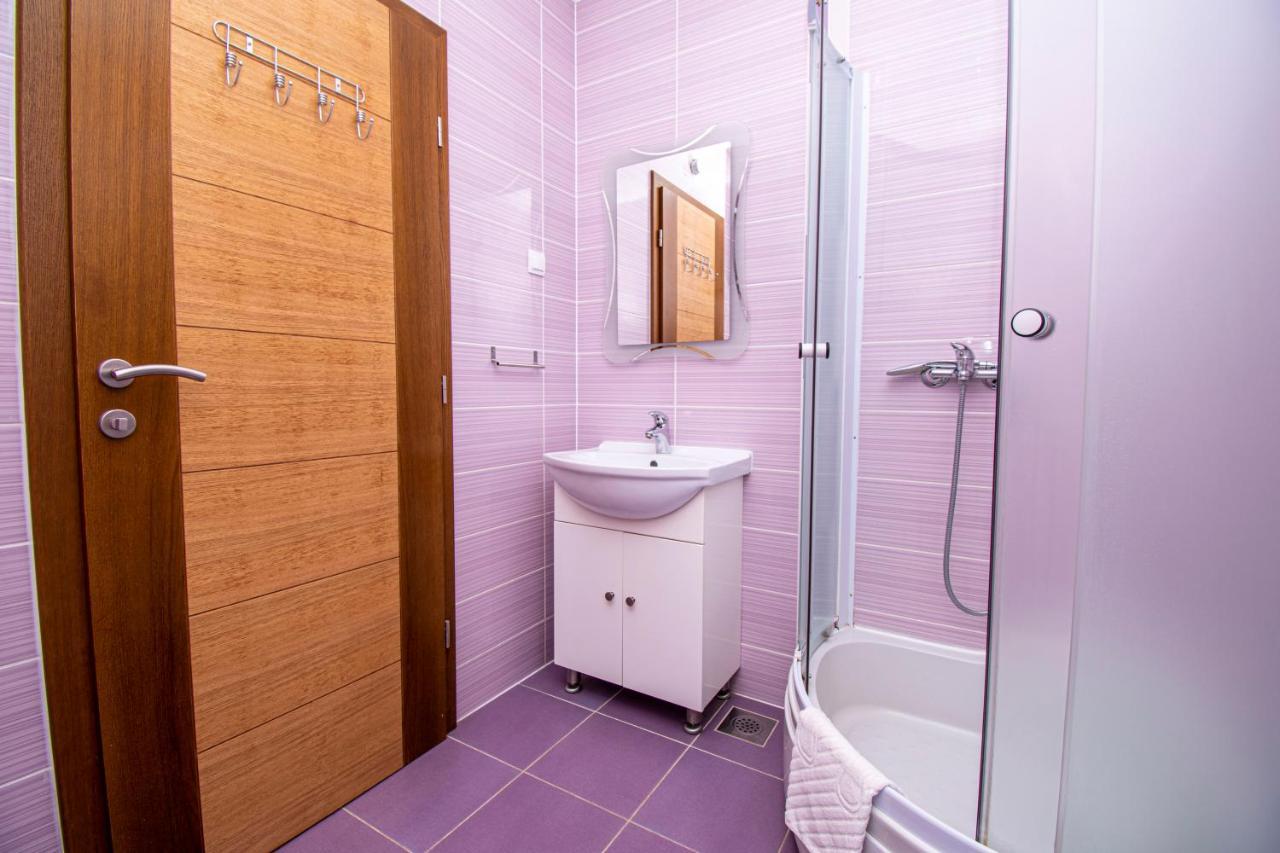 Lotusapart Premantura Extérieur photo
