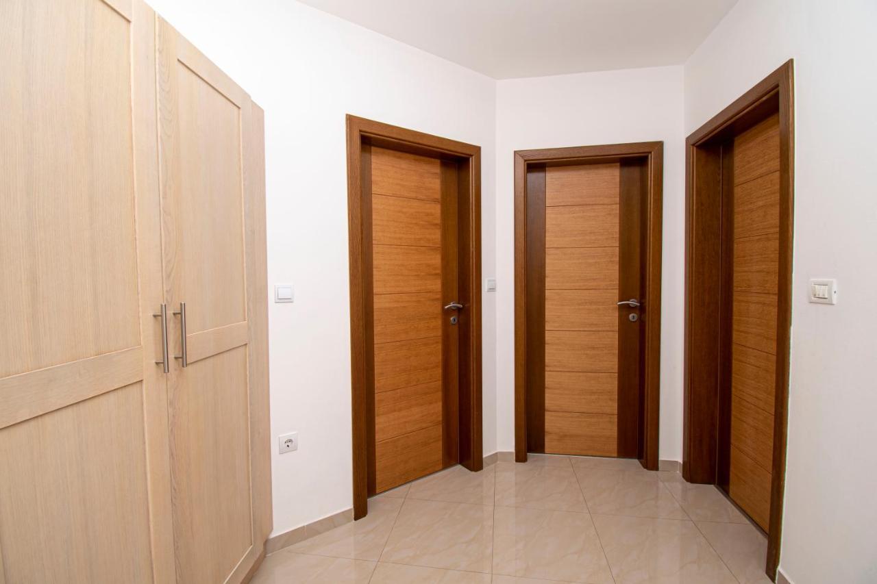 Lotusapart Premantura Extérieur photo
