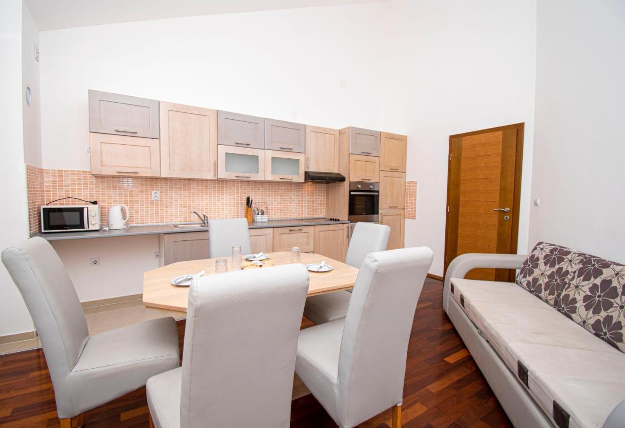 Lotusapart Premantura Extérieur photo